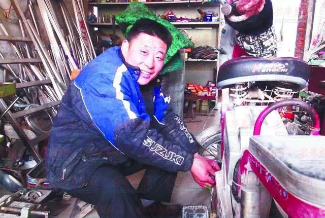 电瓶车上门维修电话_上门电瓶维修车电话是多少_附近修电瓶上门维修电话